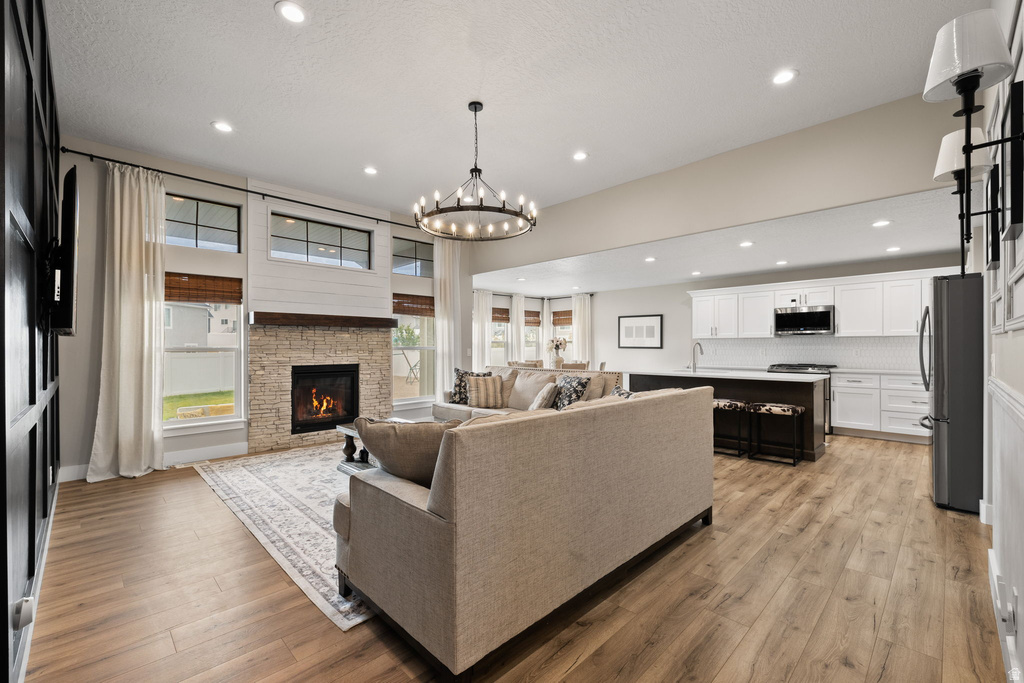 765 W VISTA VIEW DR Grantsville, UT 84029