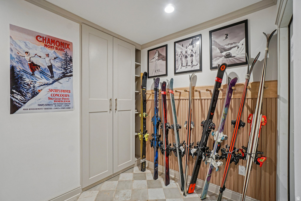 1475 E LAKEWOOD DR Holladay, UT 84117