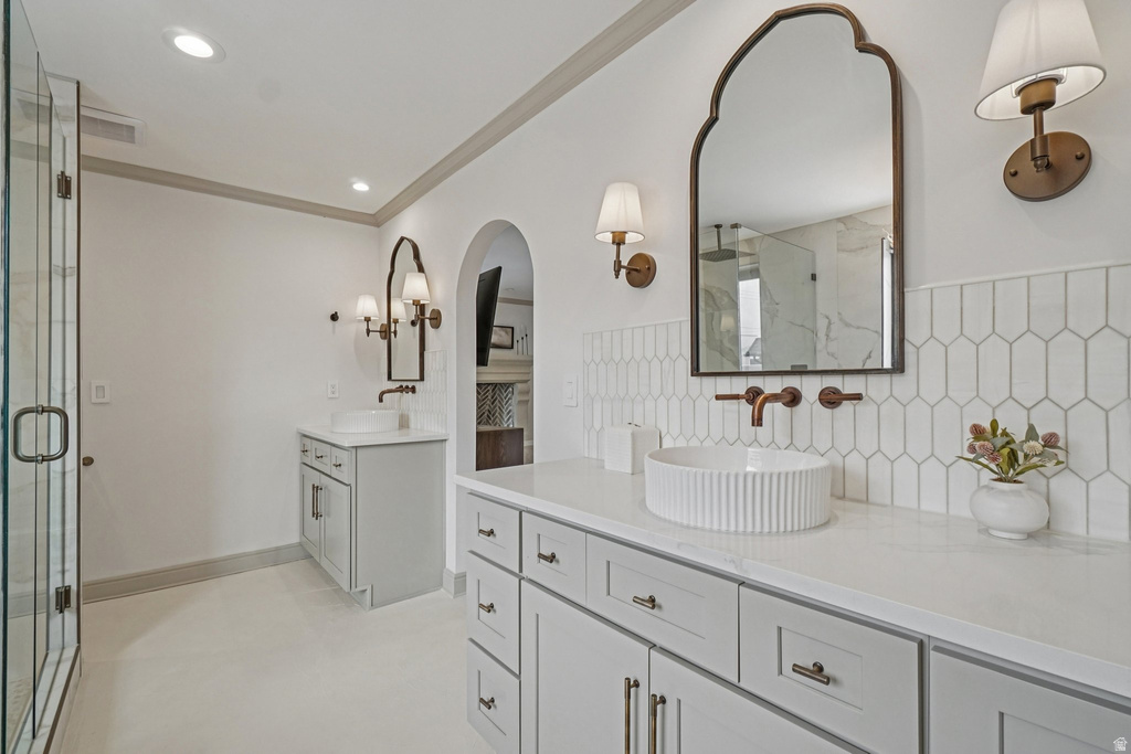 1475 E LAKEWOOD DR Holladay, UT 84117