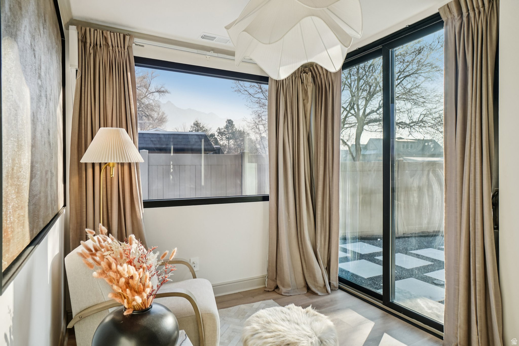 1475 E LAKEWOOD DR Holladay, UT 84117