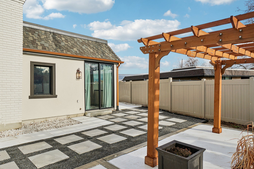 1475 E LAKEWOOD DR Holladay, UT 84117