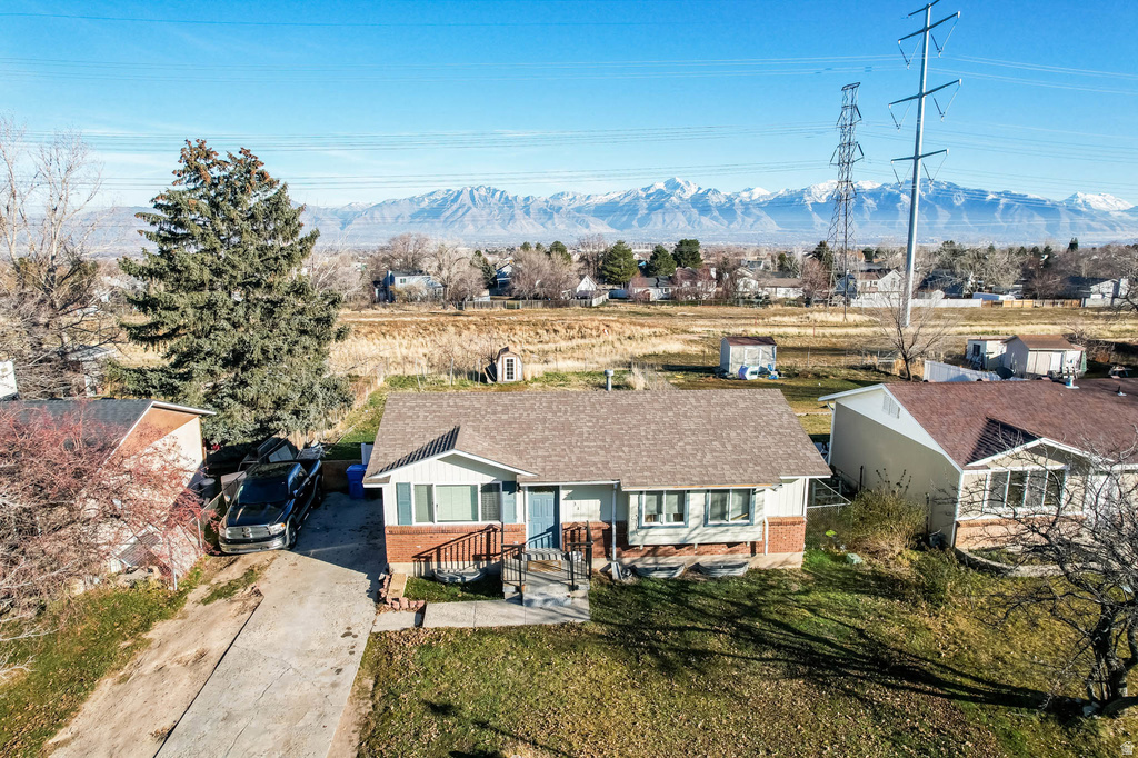 5531 S COPPER CITY DR Kearns, UT 84118
