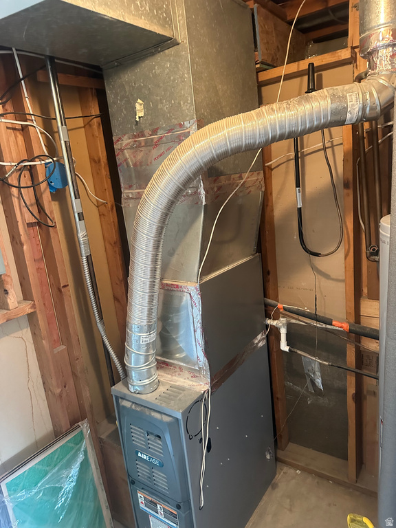 654 W 550 N Clearfield, UT 84015