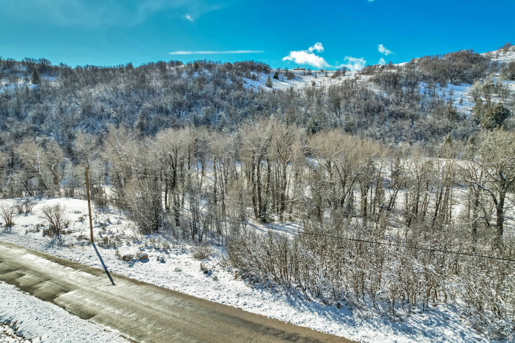 2727  EVERGREEN DR Huntsville, UT 84317