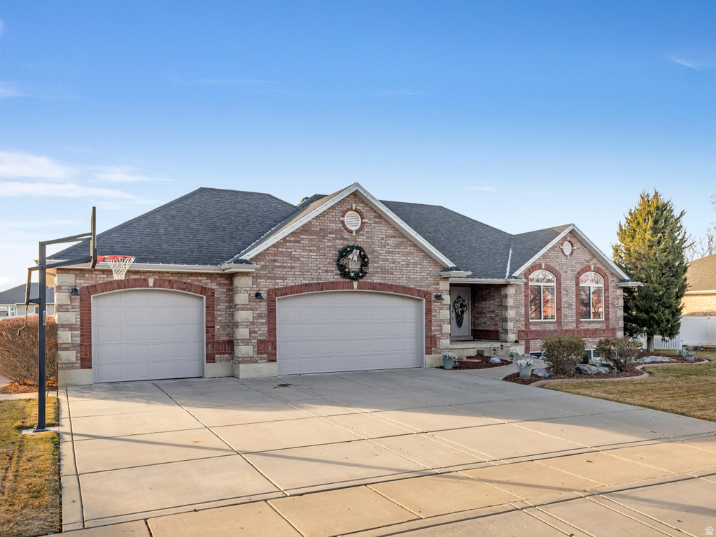 1137 W 2500 S Syracuse, UT 84075