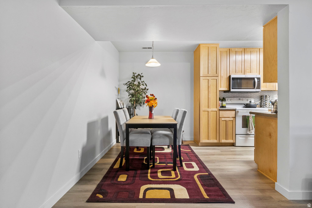 4160 S OAK MEADOWS DR DR #11 Taylorsville, UT 84123