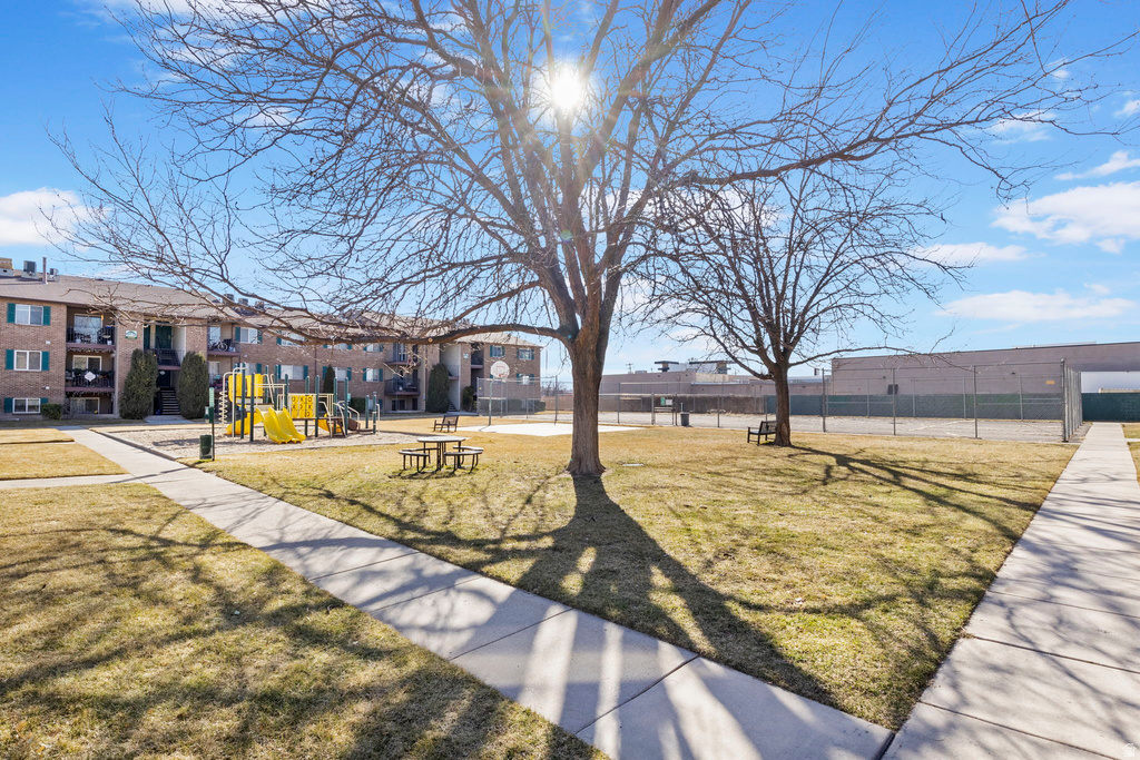 4160 S OAK MEADOWS DR DR #11 Taylorsville, UT 84123