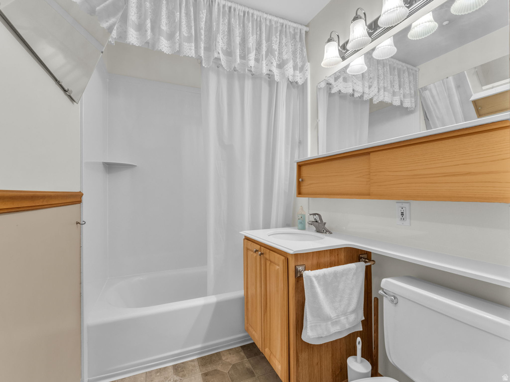 43 W WILSON AVE Murray, UT 84107