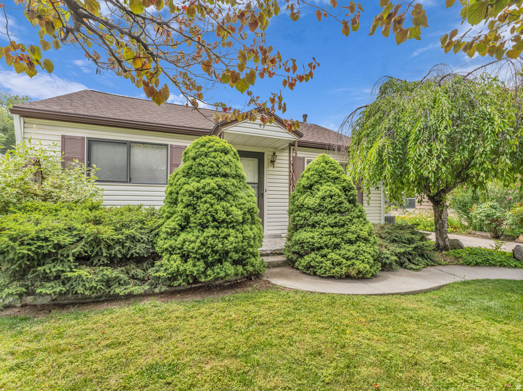 43 W WILSON AVE Murray, UT 84107