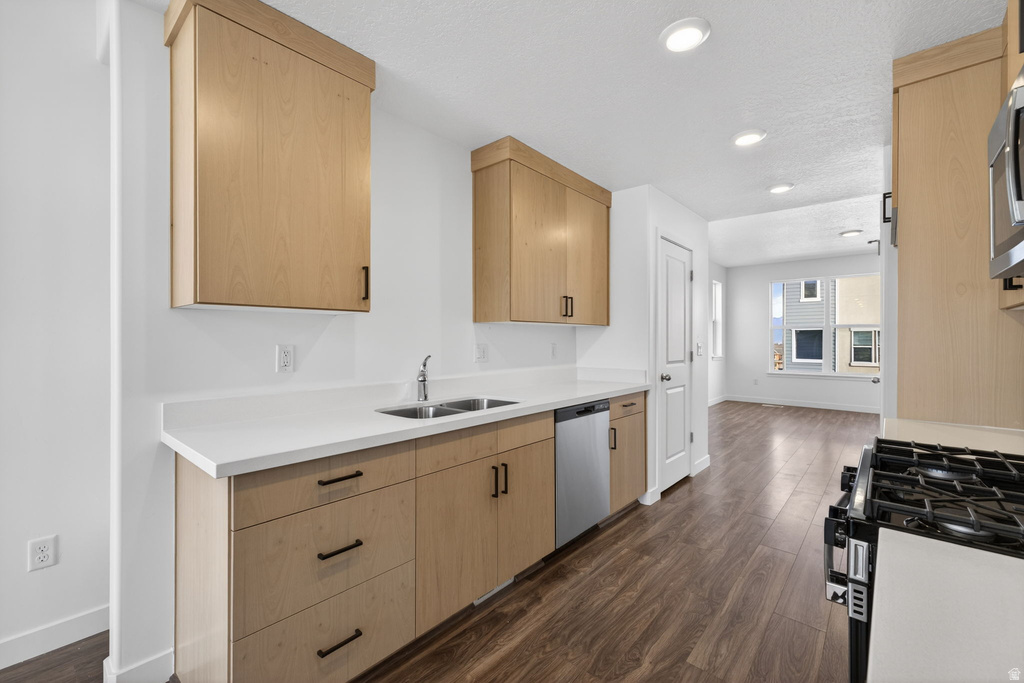 12653 S DANSIE OAKS DR #301 Herriman, UT 84096