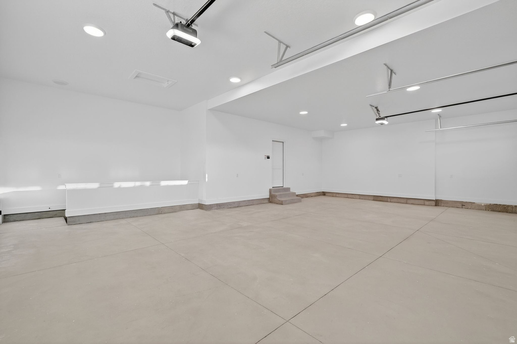 890 N WHIPPLE DR Lehi, UT 84043