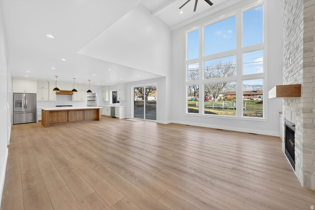 890 N WHIPPLE DR Lehi, UT 84043