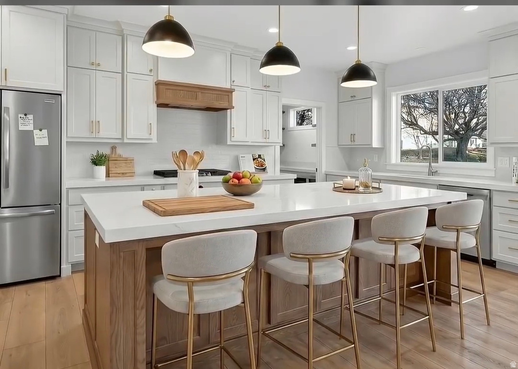 890 N WHIPPLE DR Lehi, UT 84043