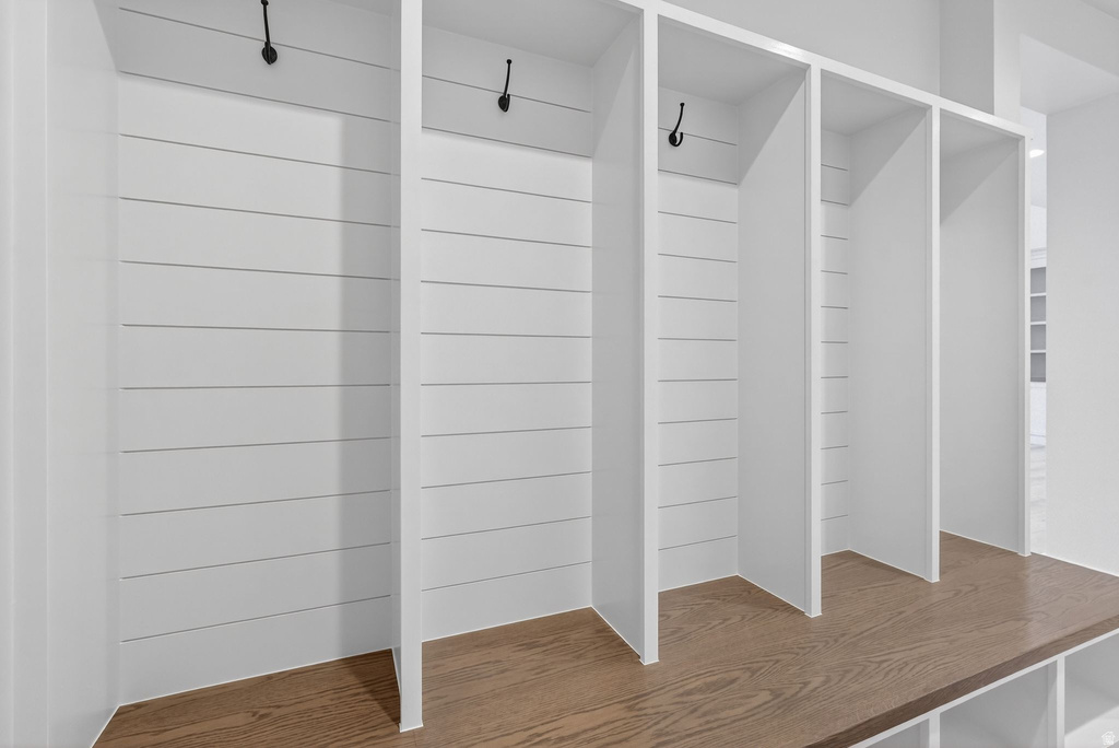 890 N WHIPPLE DR Lehi, UT 84043