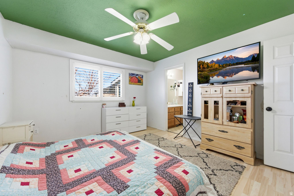 1955 S STONEY MOUNTAIN DR Lake Point, UT 84074