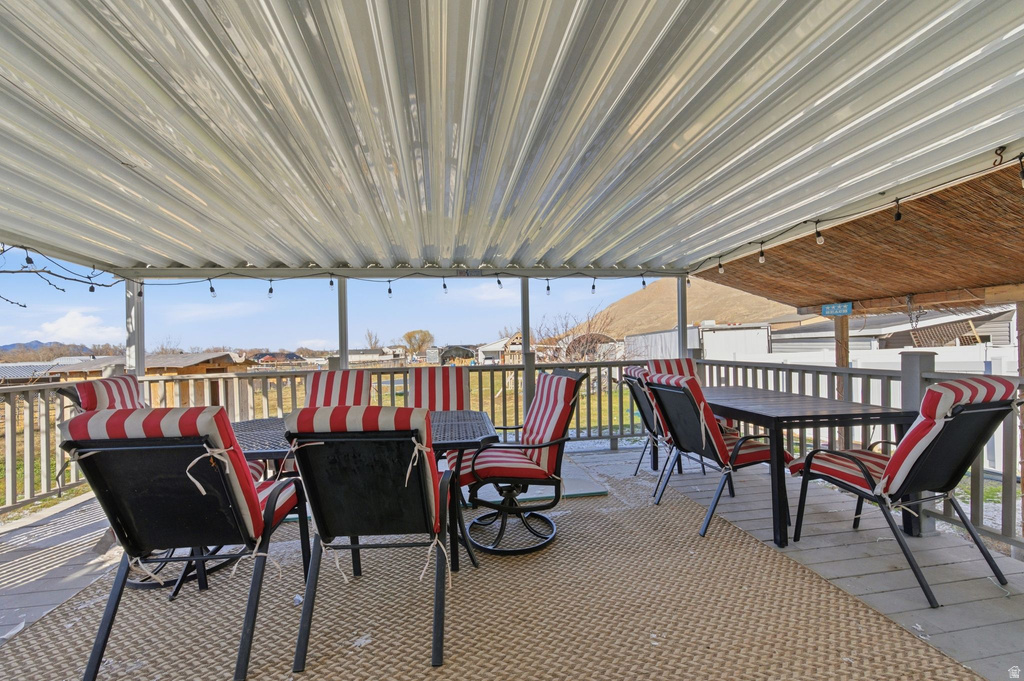 1955 S STONEY MOUNTAIN DR Lake Point, UT 84074