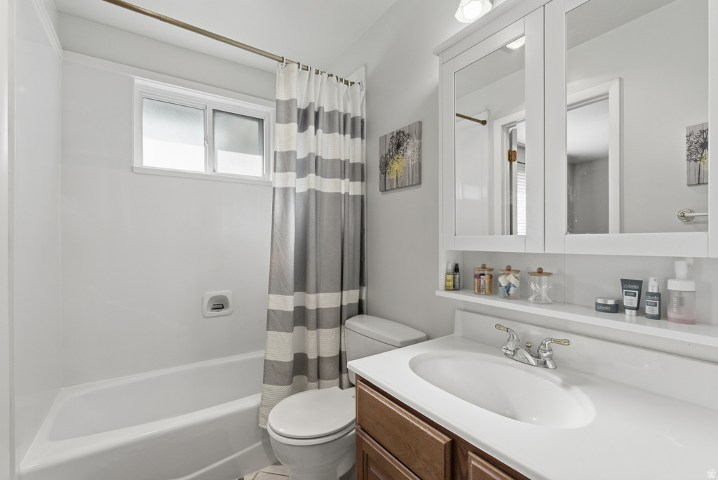 5173 W HIGHWOOD DR Kearns, UT 84118