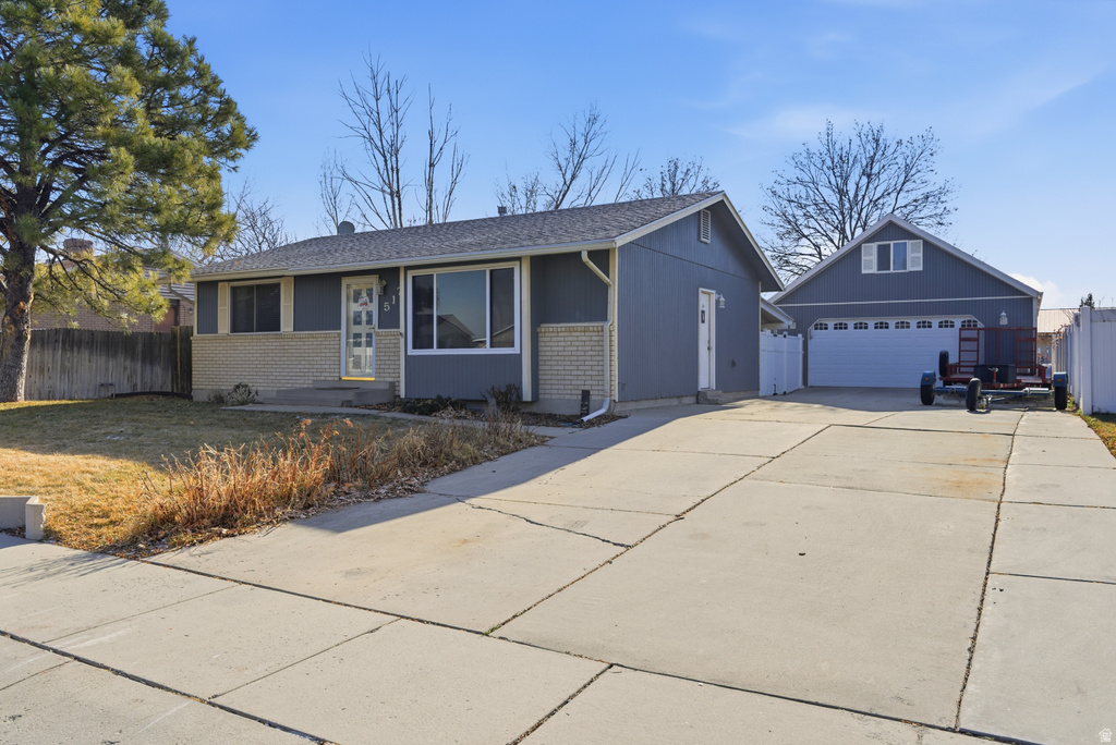 5173 W HIGHWOOD DR Kearns, UT 84118