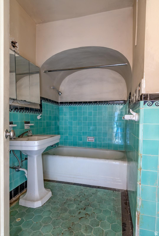 63 S 400 E Salt Lake City, UT 84111