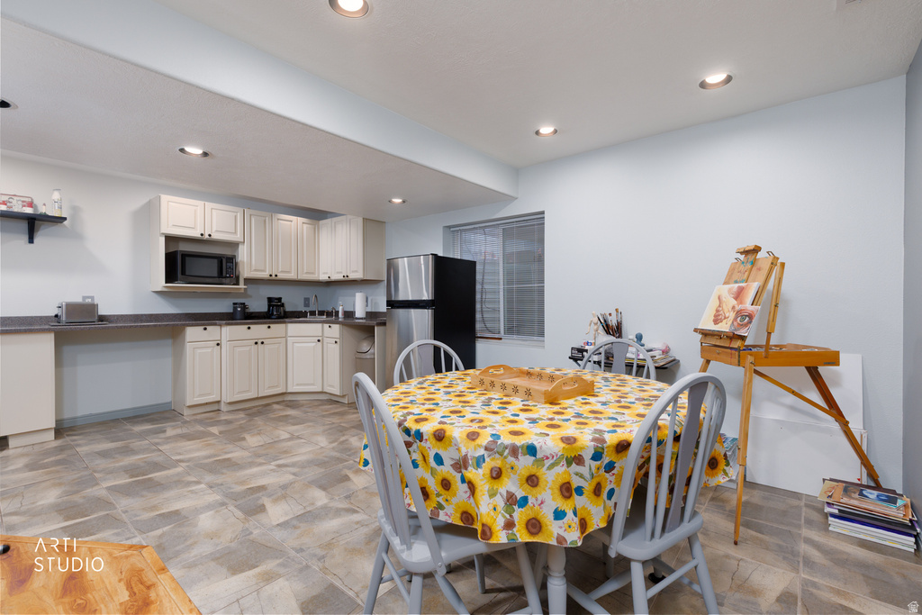 6618 S SCARSBOROUGH LN West Jordan, UT 84084