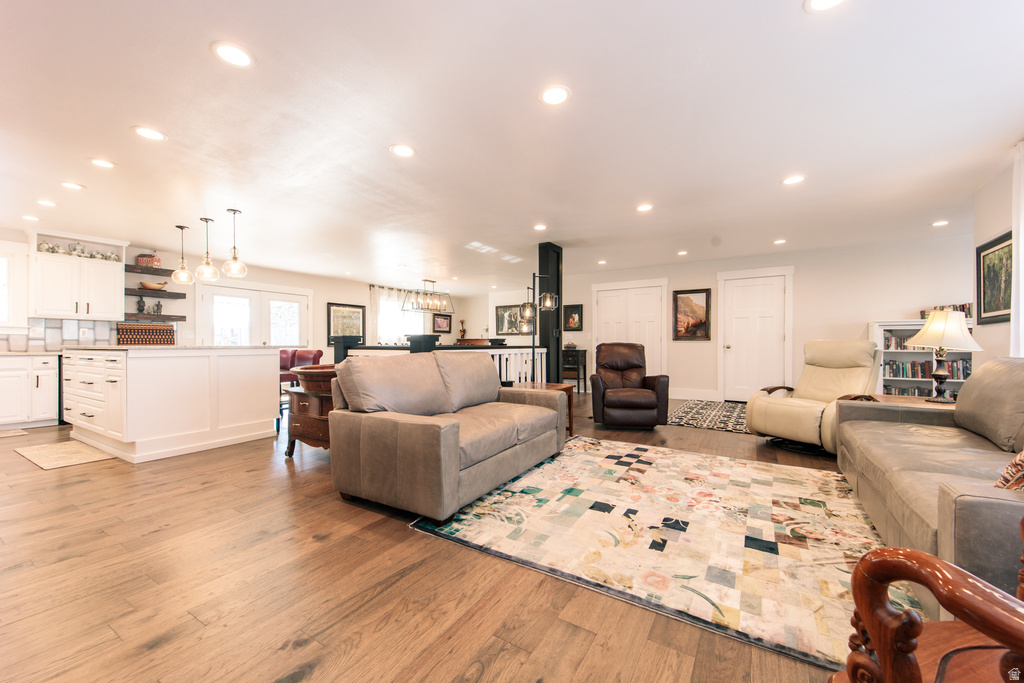 935 W 360 RES Orem, UT 84058