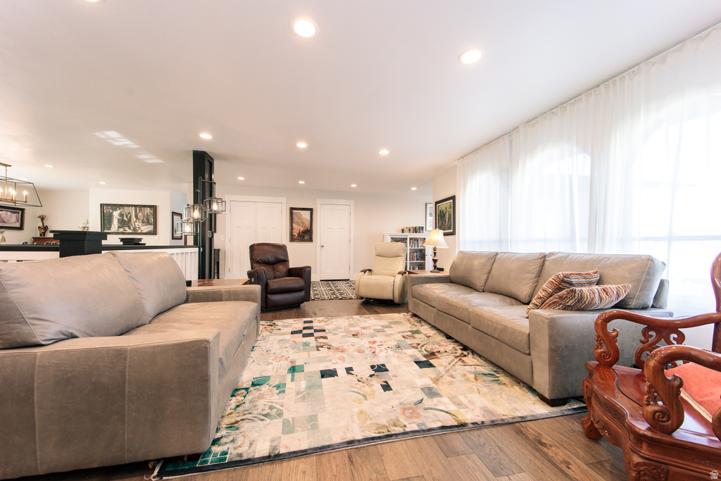 935 W 360 RES Orem, UT 84058