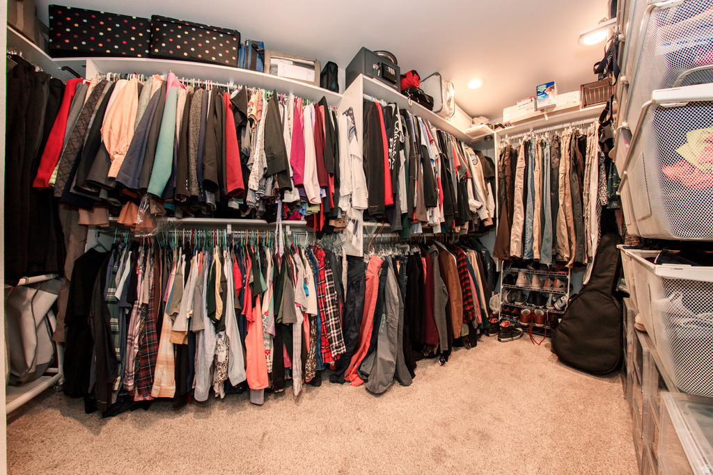 935 W 360 RES Orem, UT 84058