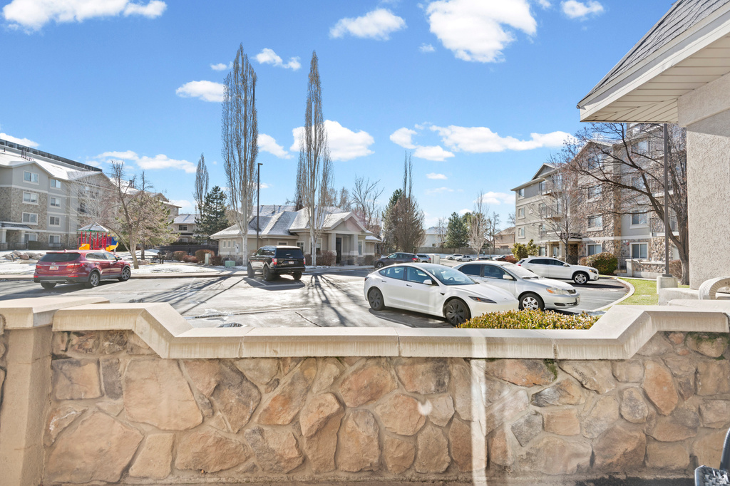 1205 E PRIVET DR #101 Cottonwood Heights, UT 84121