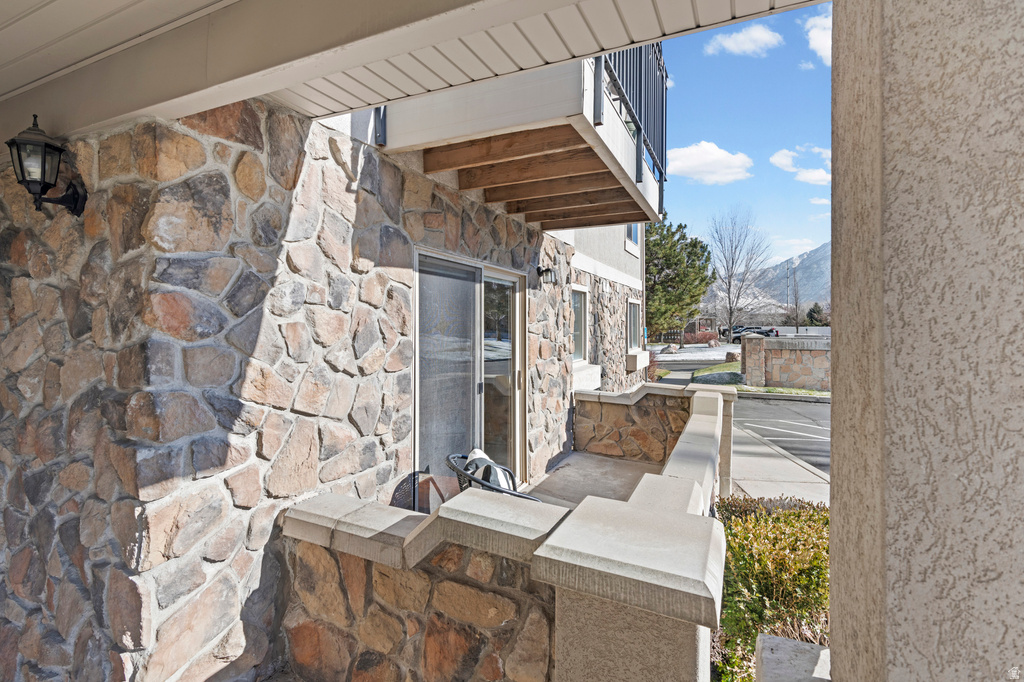 1205 E PRIVET DR #101 Cottonwood Heights, UT 84121