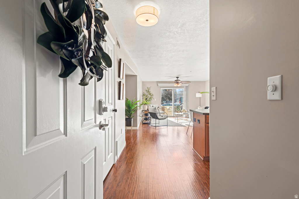 1205 E PRIVET DR #101 Cottonwood Heights, UT 84121