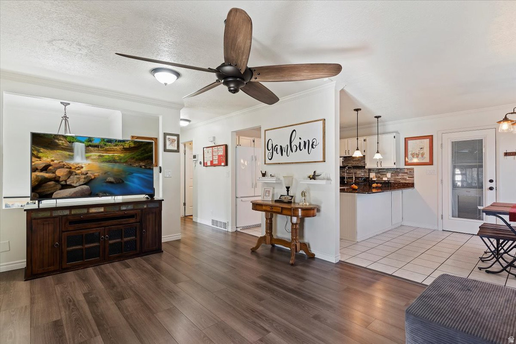 1545 E 975 N Layton, UT 84040