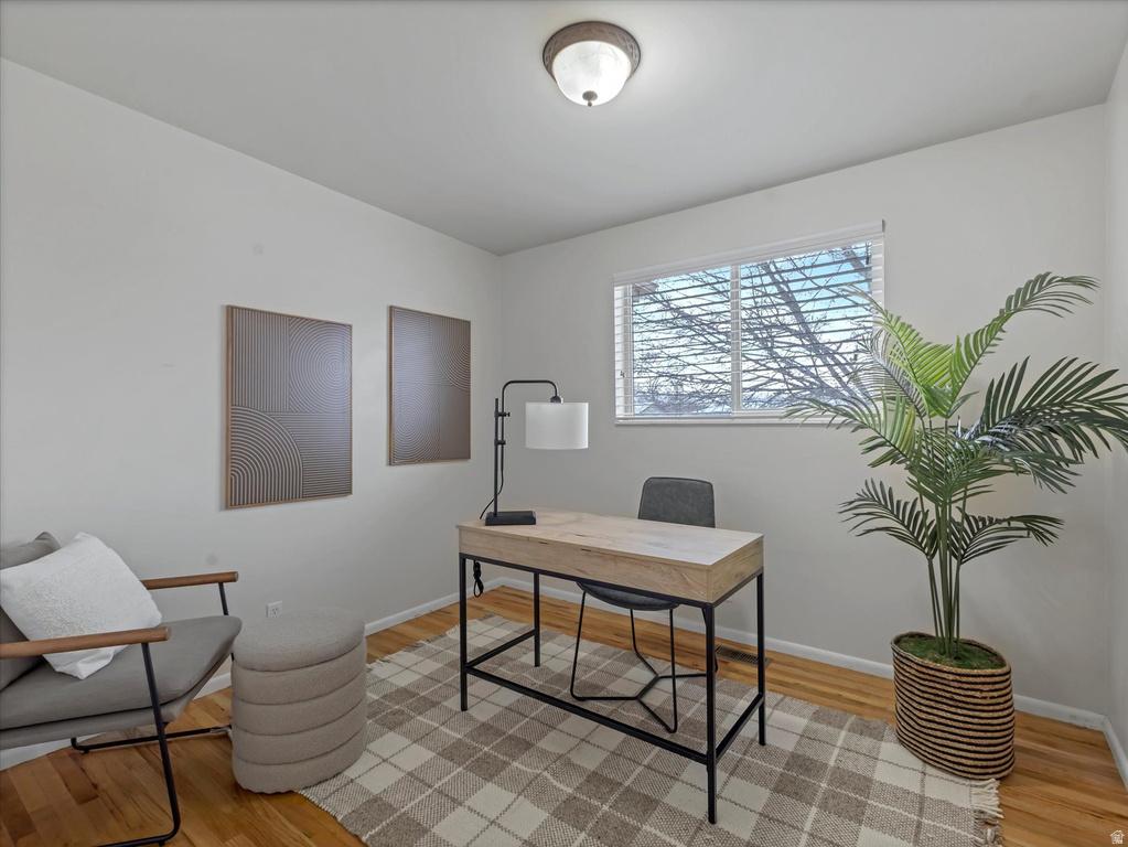 1016 E PERRYWILL AVE Salt Lake City, UT 84124