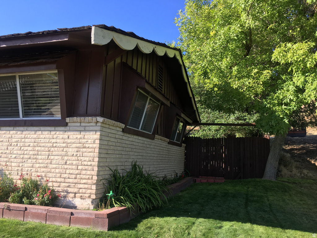 1943 E 425 N Beaver, UT 84713