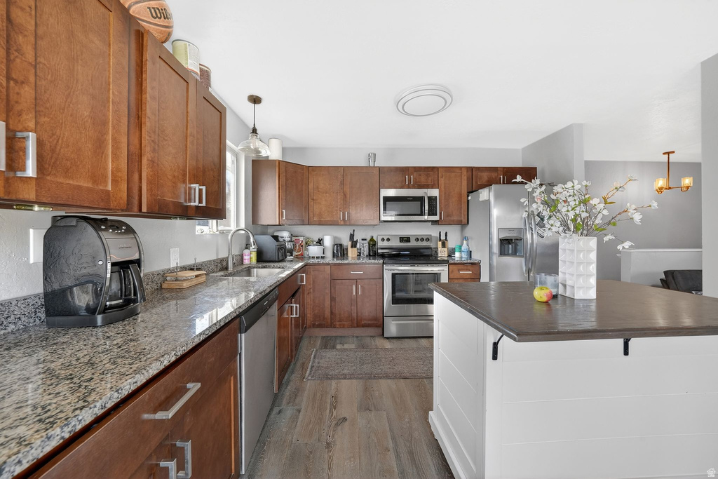 1798 E SUNRISE MEADOW DR Sandy, UT 84093