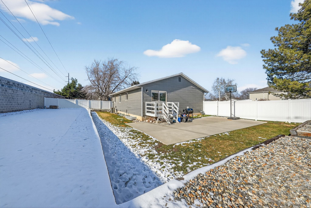 1798 E SUNRISE MEADOW DR Sandy, UT 84093
