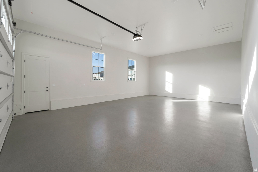 52 W 1630 S Lehi, UT 84043