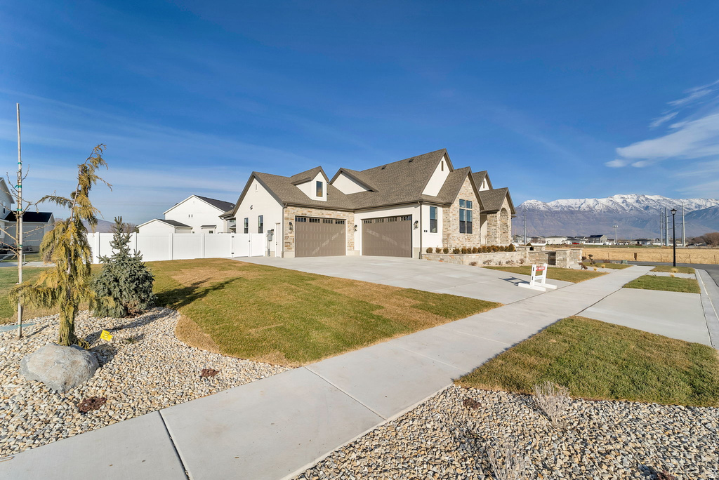 52 W 1630 S Lehi, UT 84043