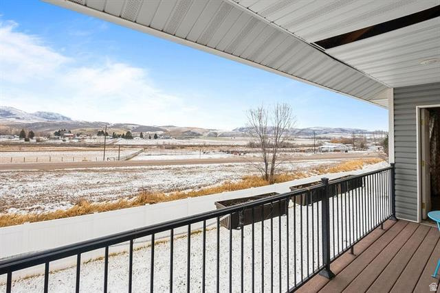 100 MOUNTAIN VIEW DR McCammon, ID 83250