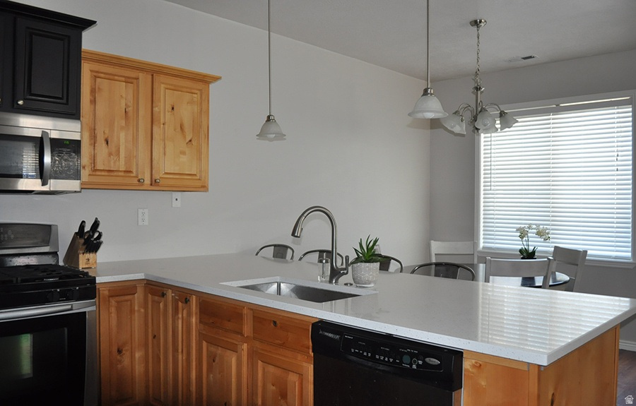 19 S 1520 W Pleasant Grove, UT 84062