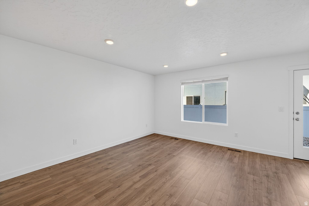 1154 E TRIDENT DR Saratoga Springs, UT 84045