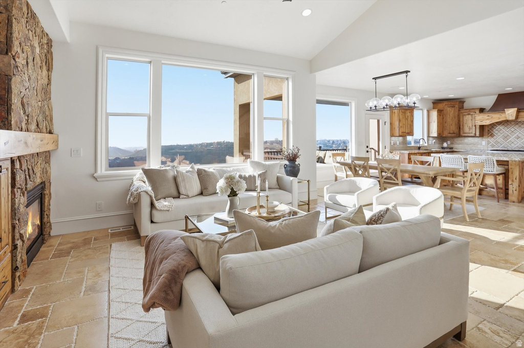 3297 N LAYTON RIDGE DR Layton, UT 84040