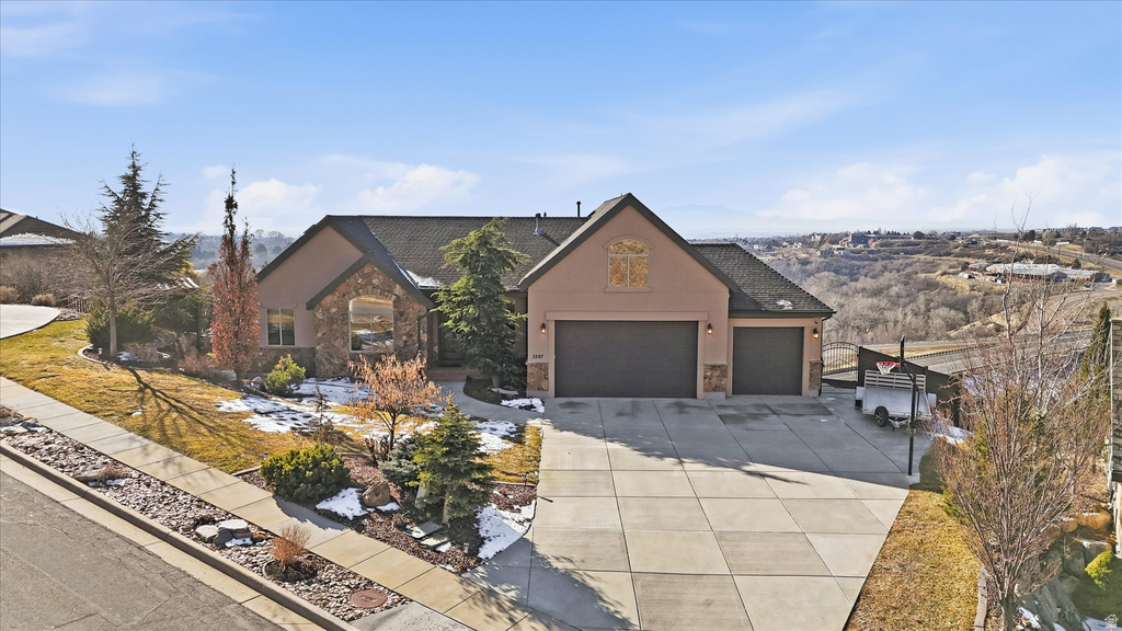 3297 N LAYTON RIDGE DR Layton, UT 84040