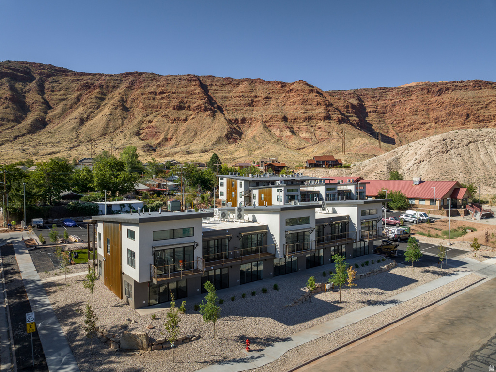 443 KANE BLVD #B301 Moab, UT 84532