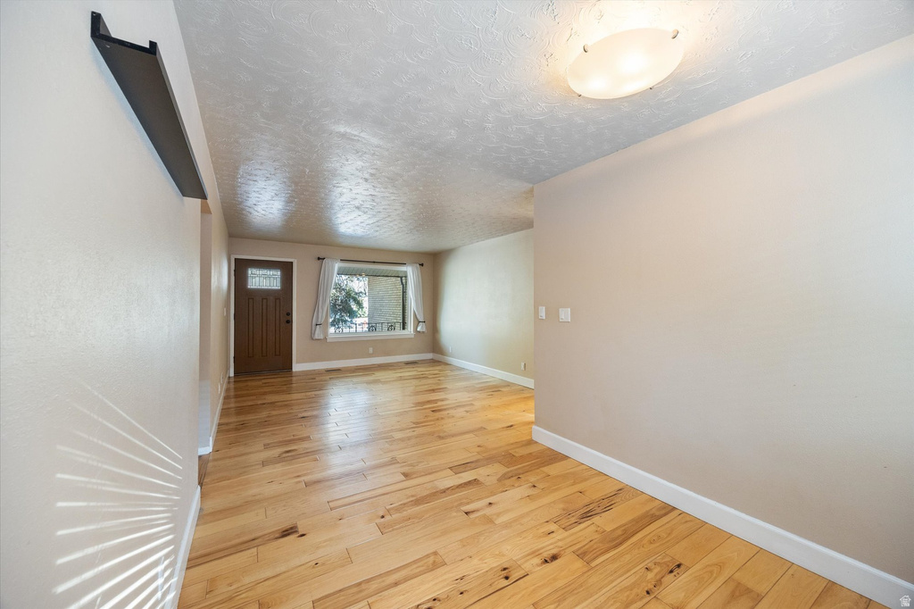 1630 E PLATA WAY Sandy, UT 84093