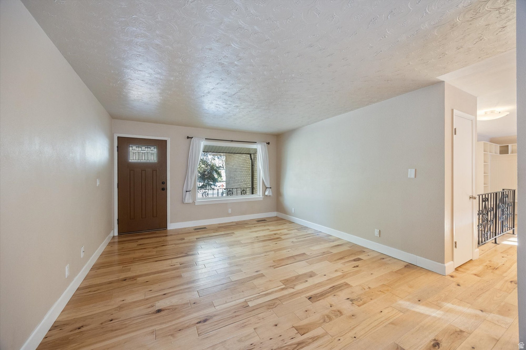 1630 E PLATA WAY Sandy, UT 84093