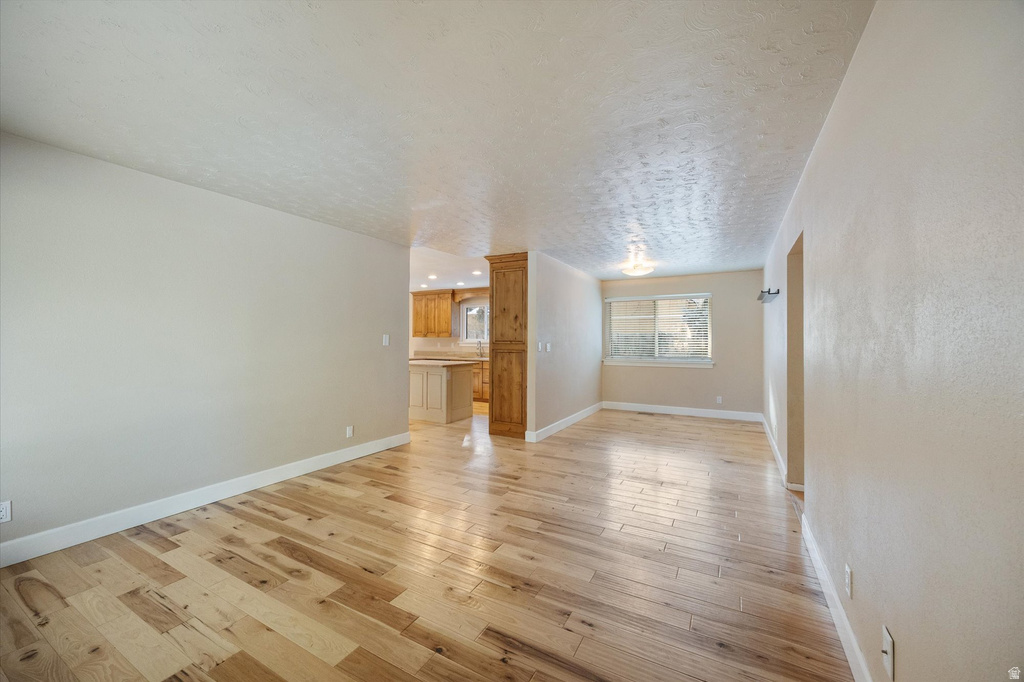 1630 E PLATA WAY Sandy, UT 84093