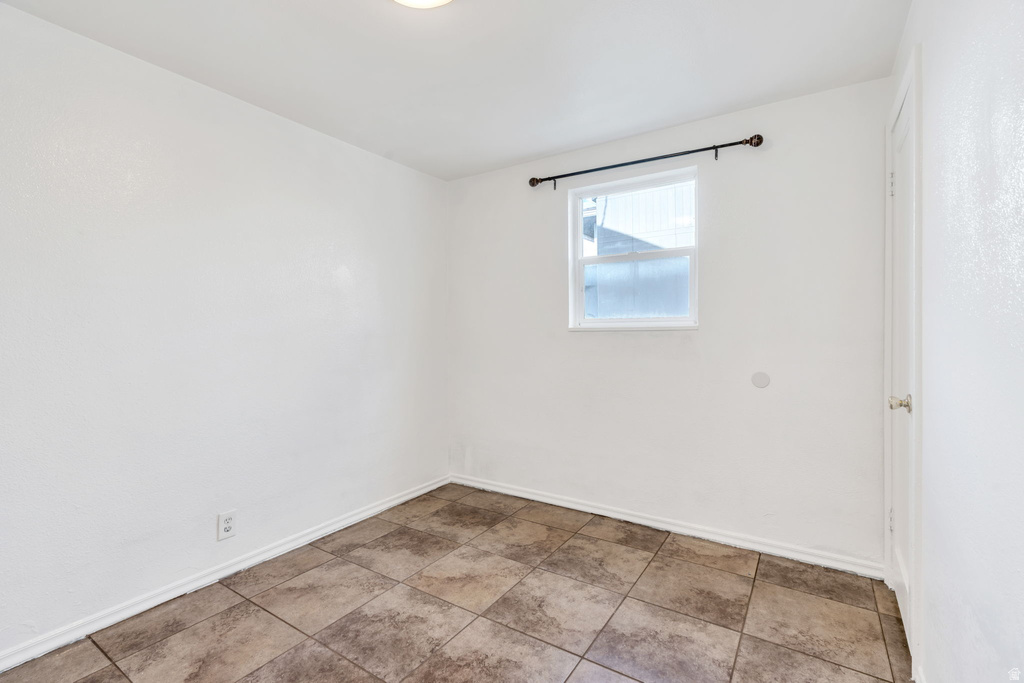 240 GROVE CREEK DR Pleasant Grove, UT 84062