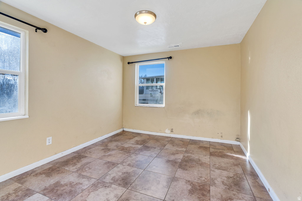 240 GROVE DR Pleasant Grove, UT 84062