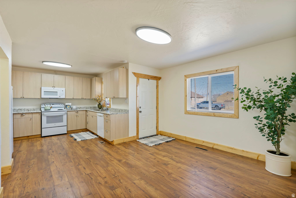 57 N 100 W Aurora, UT 84620