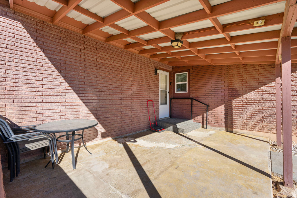 57 N 100 W Aurora, UT 84620